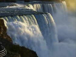 americanfalls.jpg (5582 bytes)